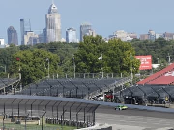 Sunday at the Brickyard 400