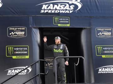 Hollywood Casino 400 Sunday2017 Monster Energy NASCAR Cup Series