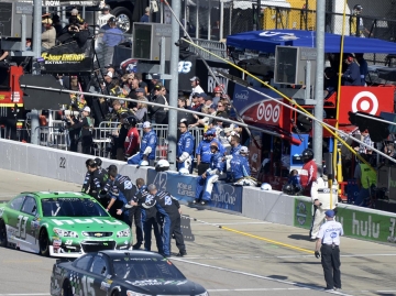 Hollywood Casino 400 Sunday2017 Monster Energy NASCAR Cup Series