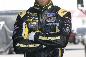 NASCAR: Mar 04 Kobalt 400