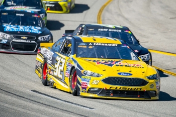 NASCAR: Apr 24 Toyota Owners 400